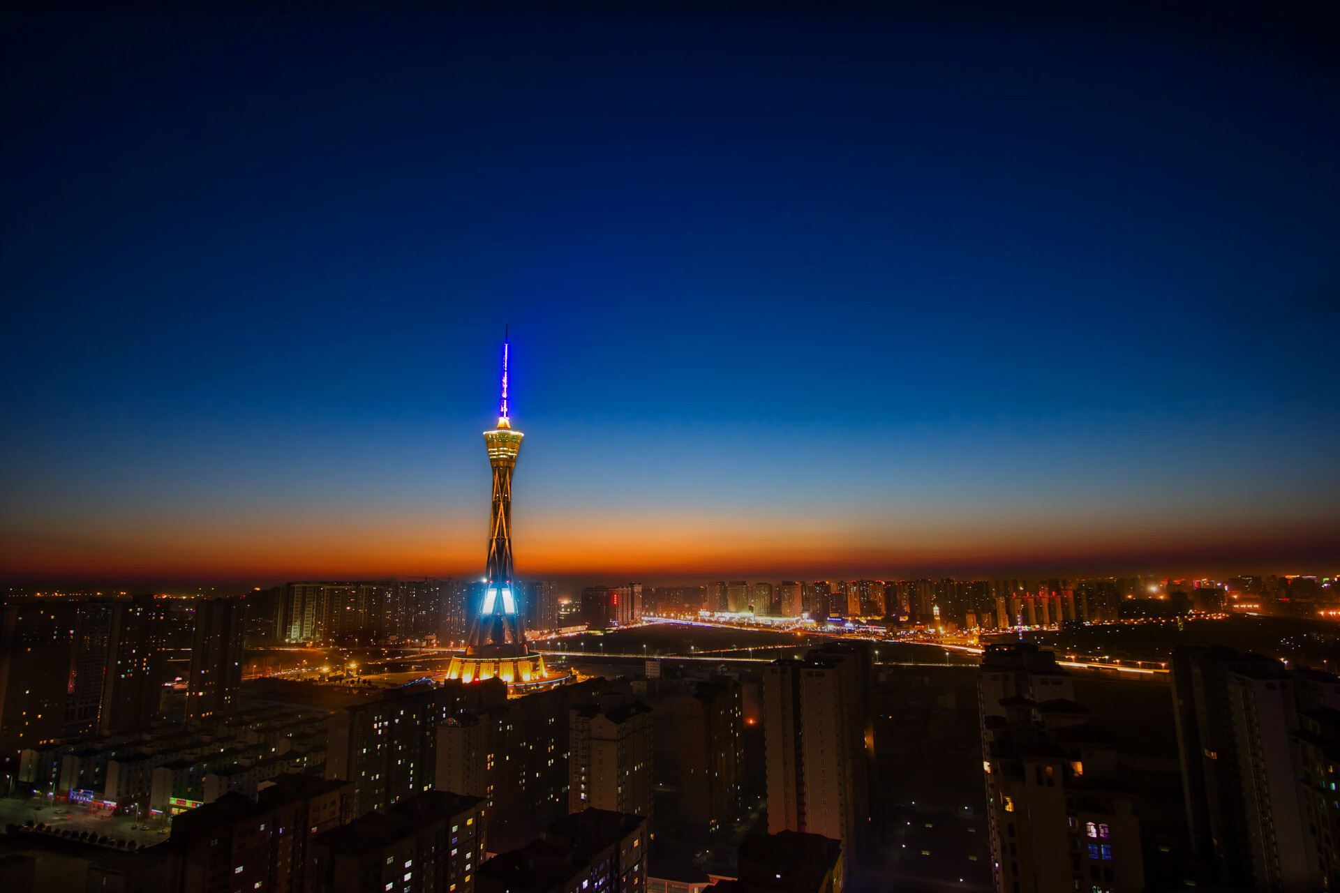 华体会登录-勒沃库森替补登场带来进攻变化，勒沃库森名单